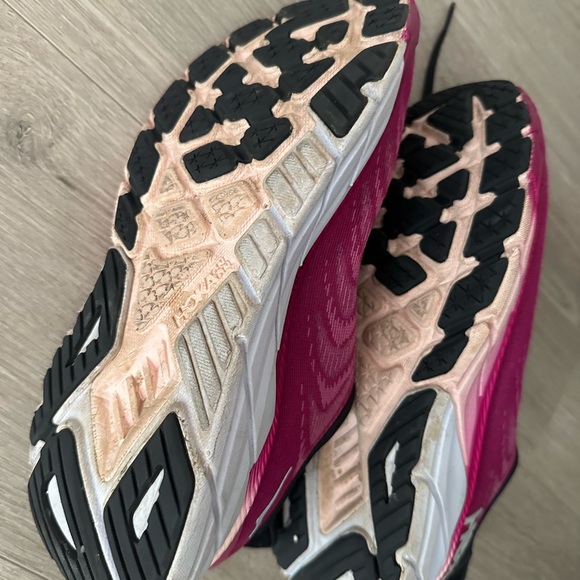 Hoka Women's Running shoes arahi 6 - Picture 4 of 5